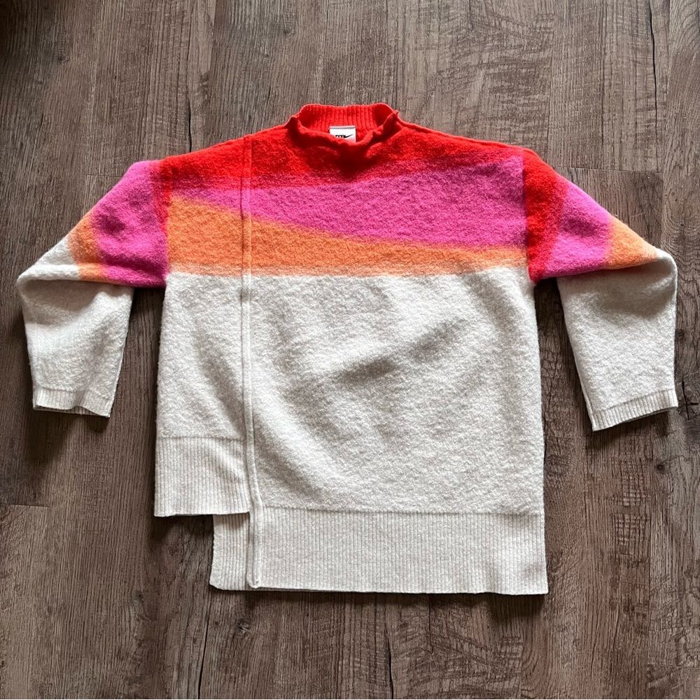 Nike yoga Women's Cowl Neck Sweater - Red, Pink, Orange, Cream Sz. Small